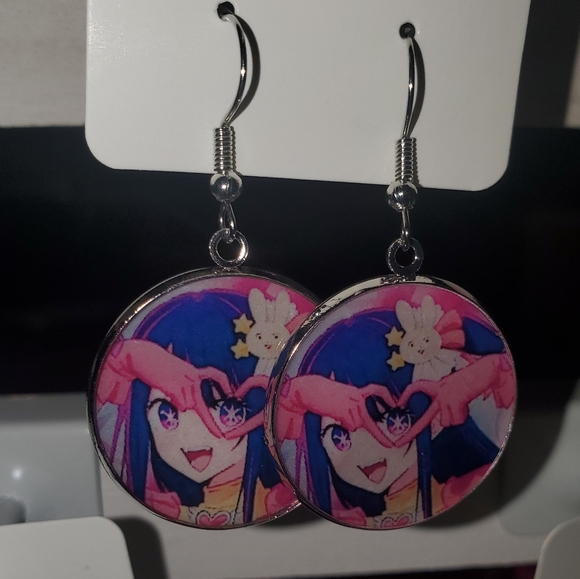 Ai Oshi No Ko Anime Dangle Earrings - Picture 1 of 2
